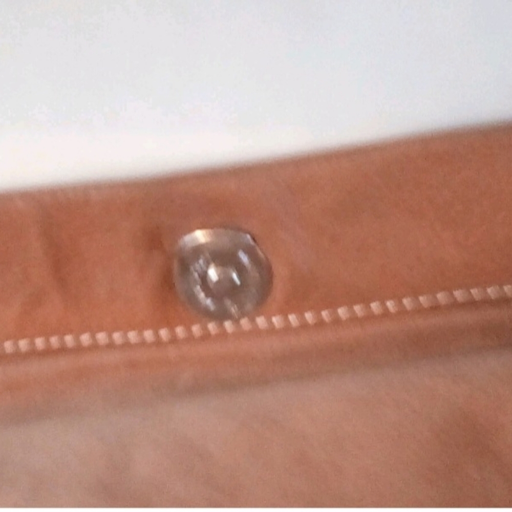 Mondani Leather Shoulderbag - Picture 6 of 8